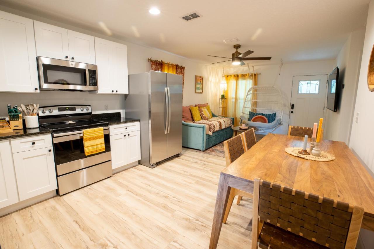 سانت أوغيستين Recharge Getaway To Historic Downtown & Beach New Build المظهر الخارجي الصورة